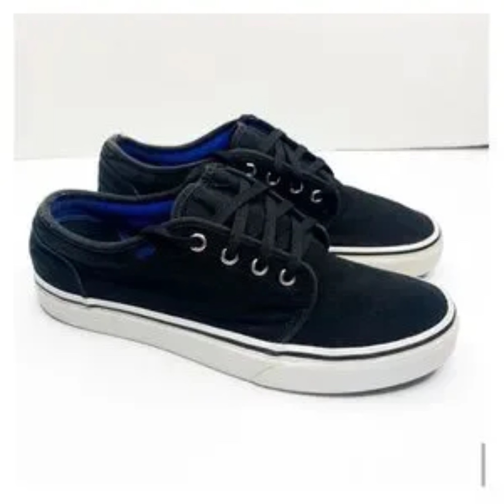 Vans Chukka low Mens Skate Shoes Black white Blue